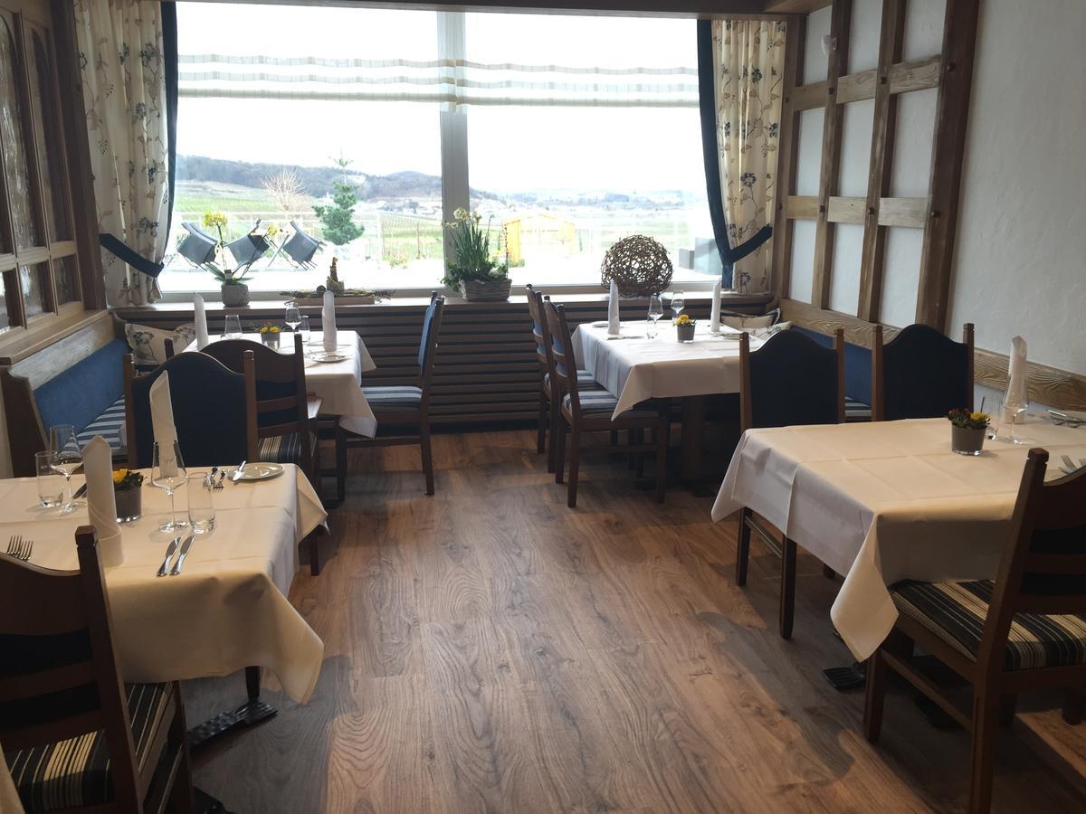 Koepfers Steinbuck Hotell Bischoffingen Eksteriør bilde